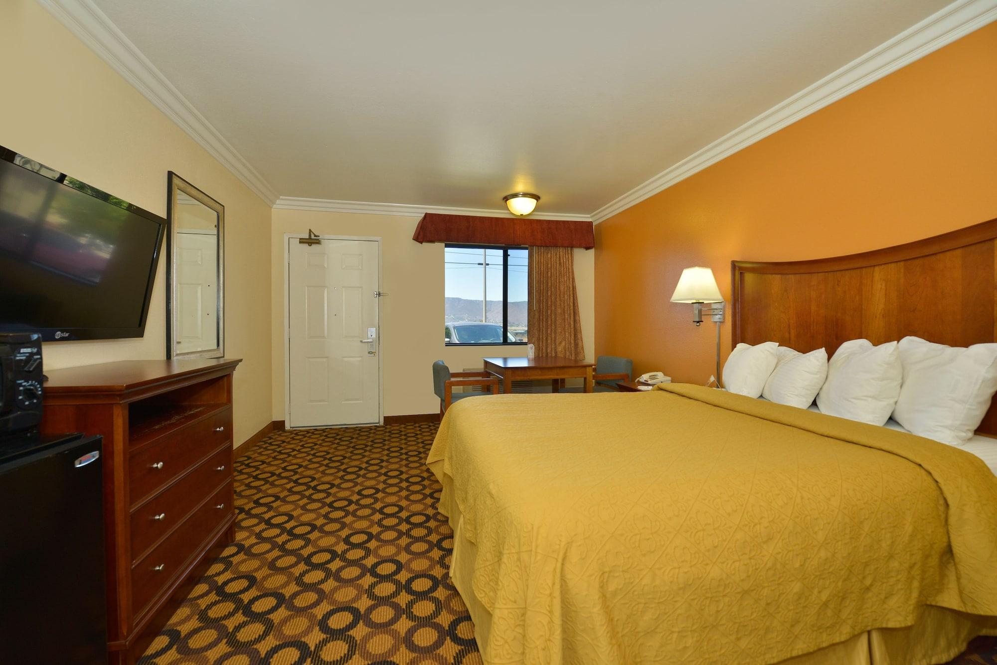 Quality Inn Lake Elsinore I-15 Екстер'єр фото
