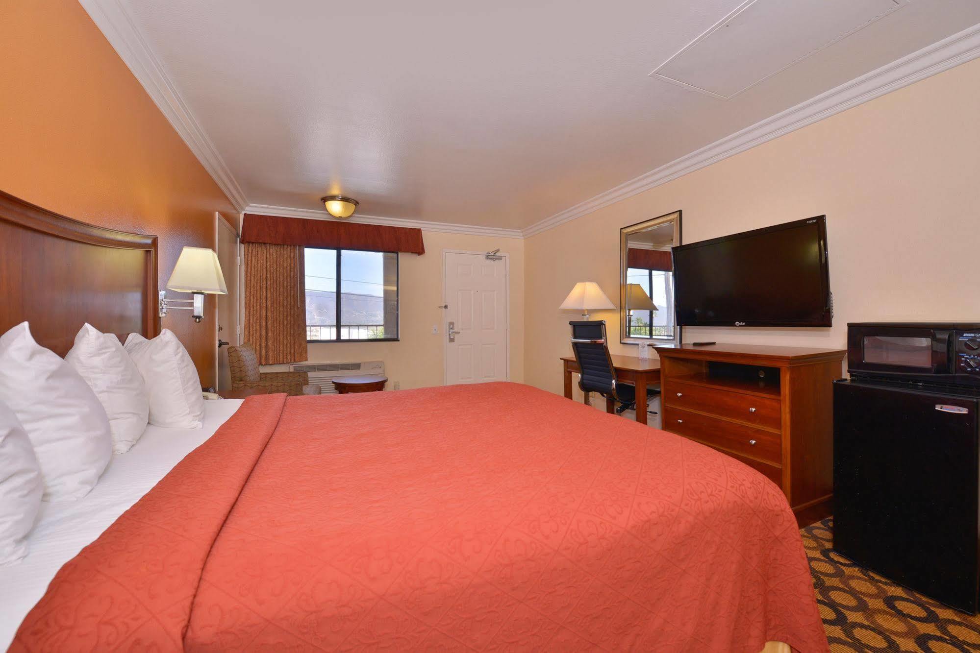 Quality Inn Lake Elsinore I-15 Екстер'єр фото